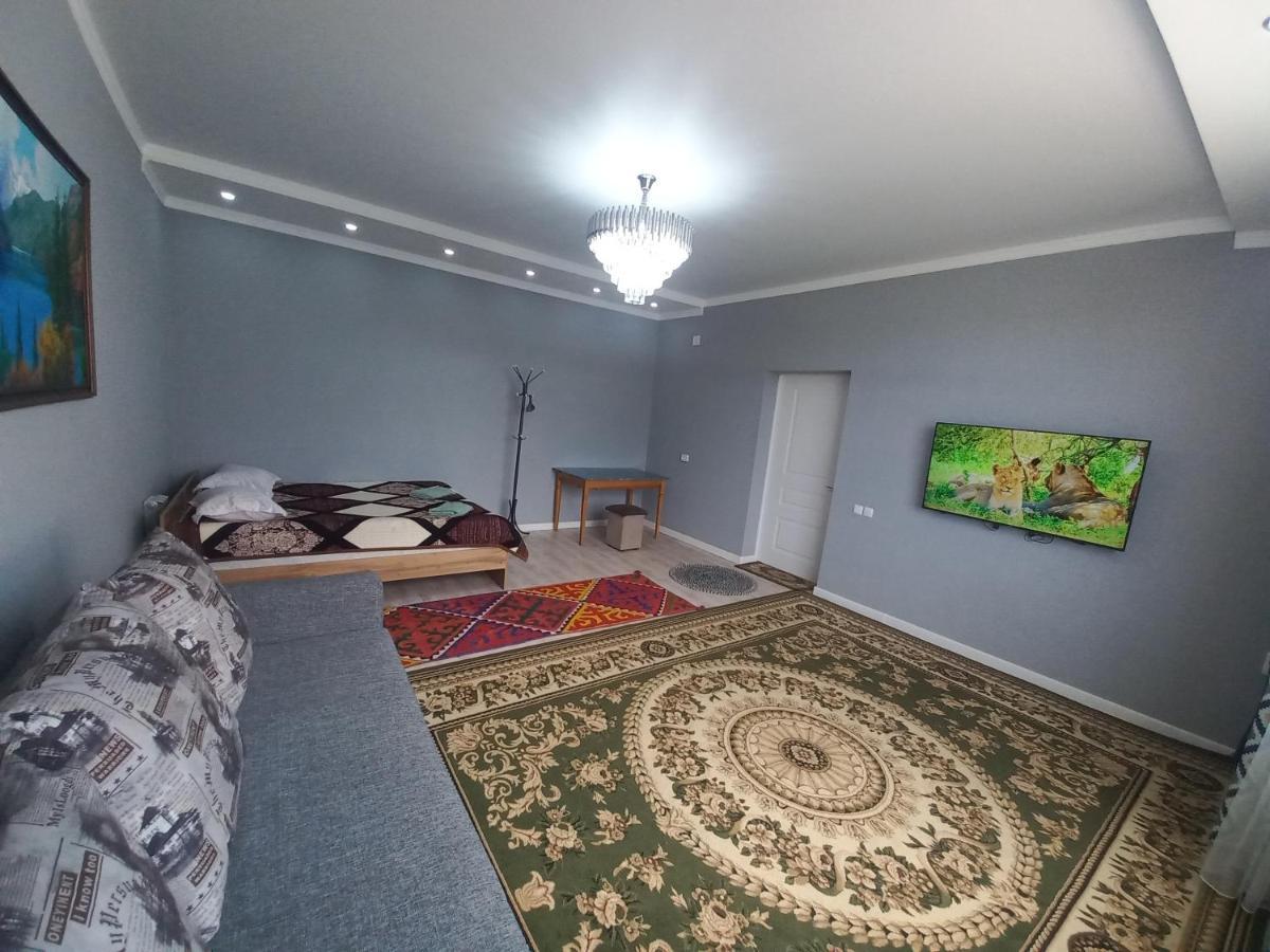 Guest House B&B Kochkor ภายนอก รูปภาพ